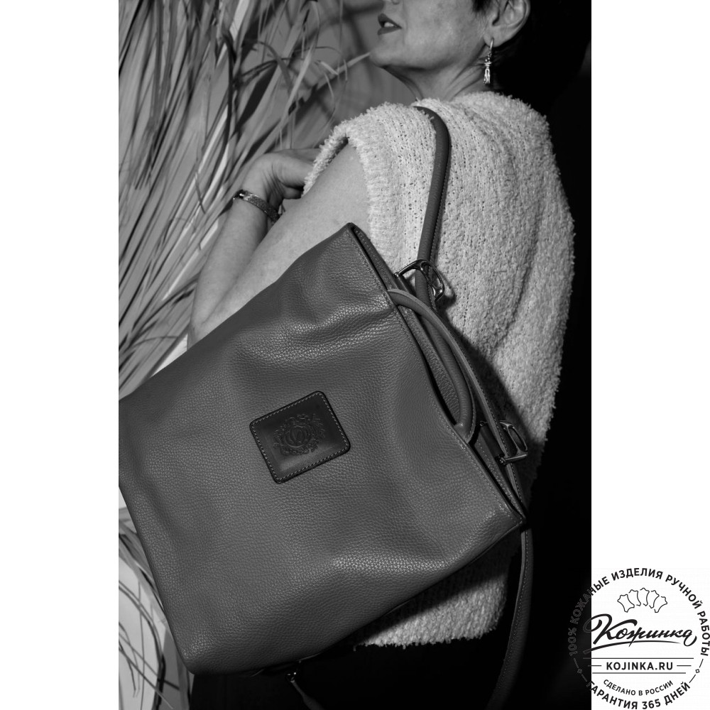 Женская кожаная сумка-рюкзак "Валентино" (синяя)